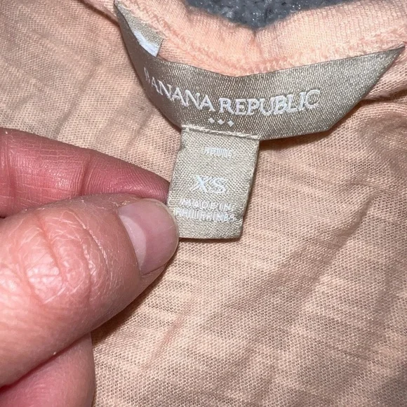 Banana Republic Coral Tank - Picture 4 of 4